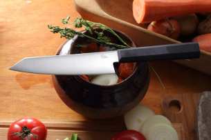 Owl Knife Нож кухонный Кирицуки 150 Черный