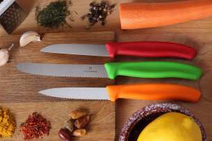 Victorinox Набор из 3-х кухонных ножей для овощей 