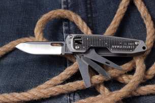 Leatherman  МУЛЬТИТУЛ FREE T2