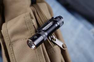 Fenix Fonari  Фонарь E12V20