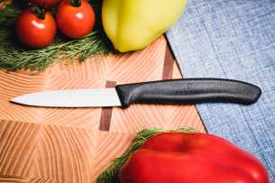 Victorinox Кухонный нож для чистки овощей и фруктов 6.7603