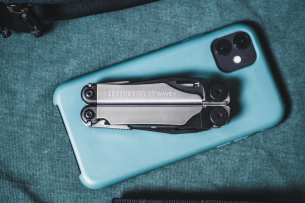 Leatherman  Мультитул Wave Plus серебристый/черный