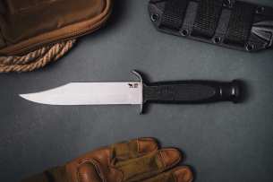 Saro Нож с фиксированным клинком НР-43