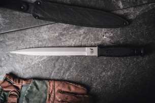 Saro Тактический нож с фиксированным клинком Страйт Aus-6