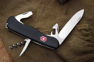 Victorinox Нож Nomad