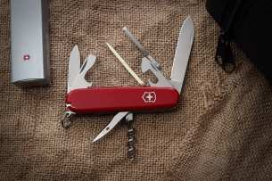 Victorinox Многофункциональный складной нож Spartan